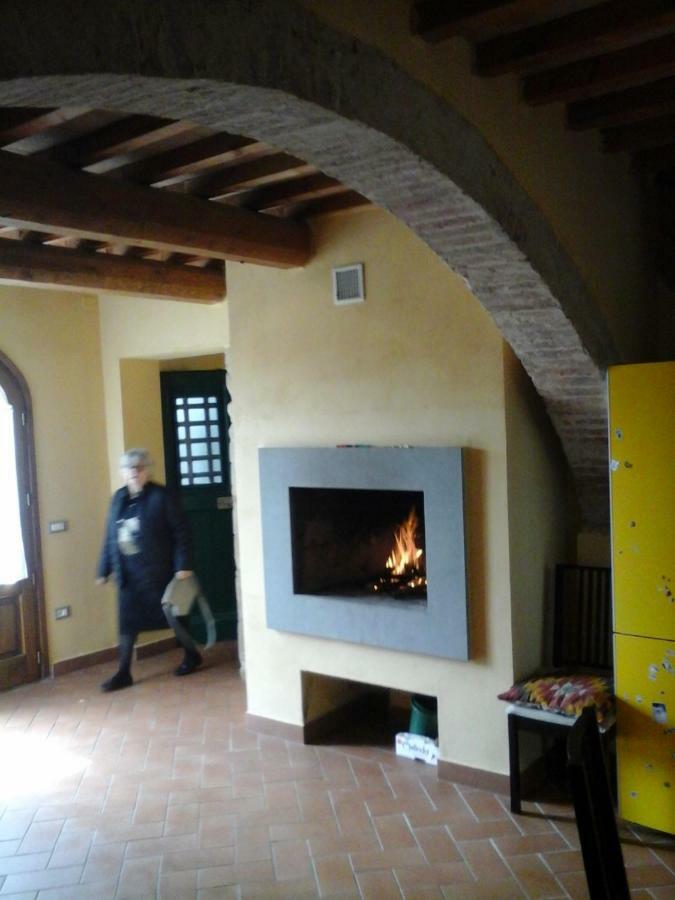 delle vigne 59 A CASA AGOSTINI Lejlighed Lari Eksteriør billede