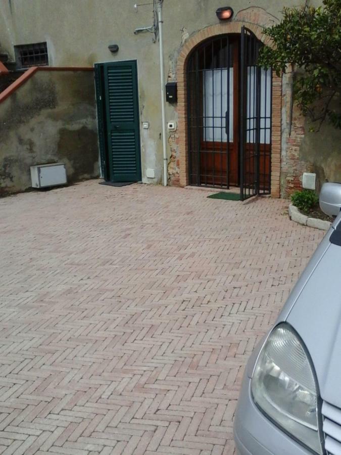 delle vigne 59 A CASA AGOSTINI Lejlighed Lari Eksteriør billede